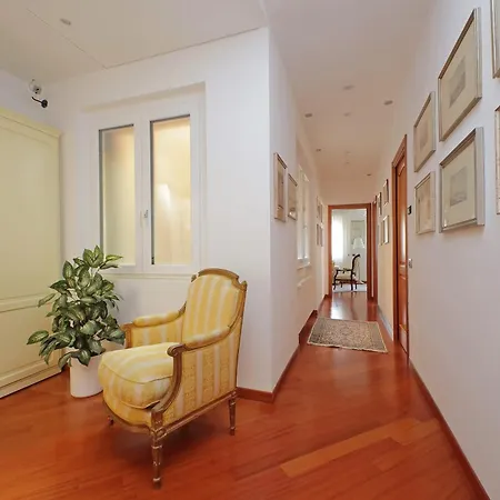 Apartment Fleminhouse A 10 Min Da San Pietro