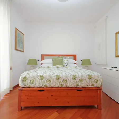 Fleminhouse A 10 Min Da San Pietro Apartment Rome